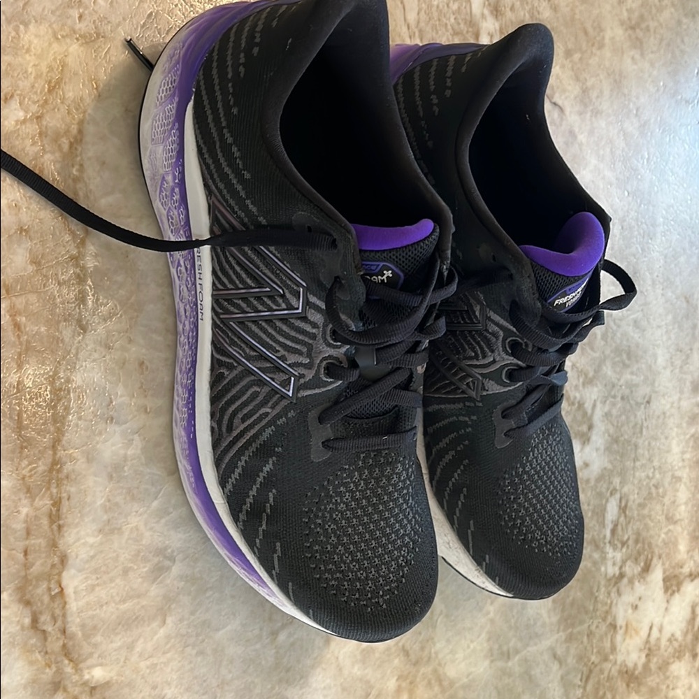 New Balance Black and Purple Athletic Shoes Performance Fit